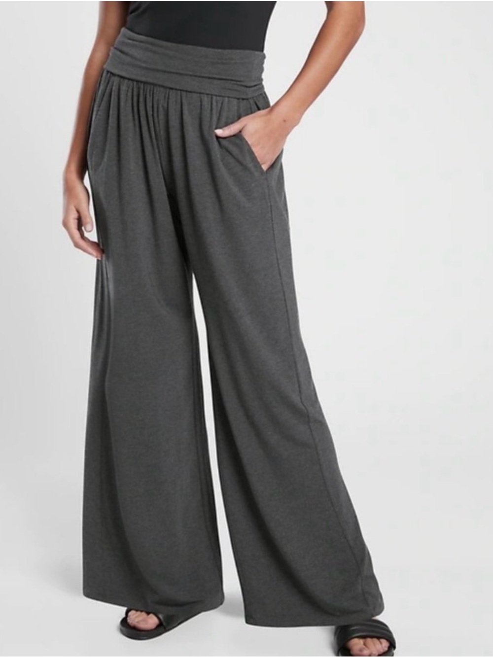 Athleta Dream Drape Studio Pants in Dark Heather Black/Gray